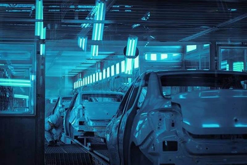 Tres días sin IVA para reactivar la economía golpeada por la pandemia en Colombia